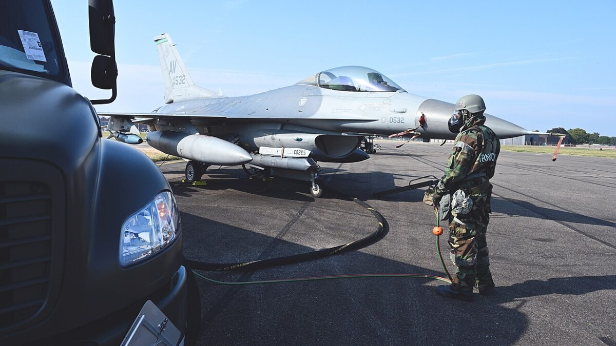 U.S. Air Force F-16 fighter jets being refueled