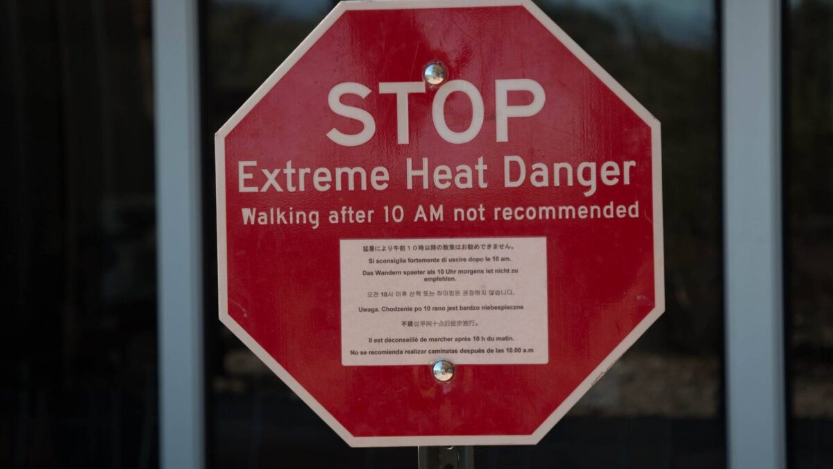 Extreme heat danger warning sign in Death Valley National Park